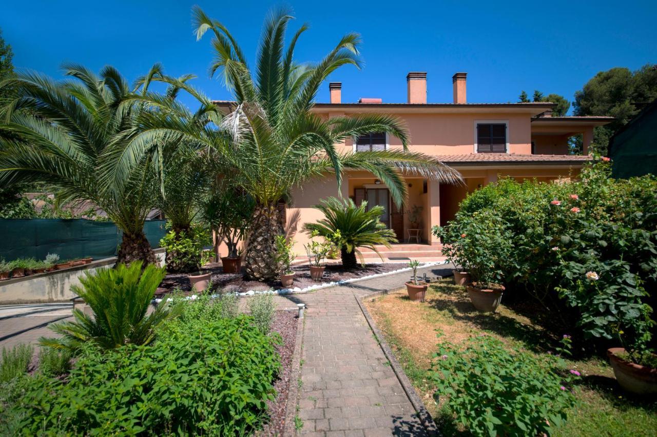 Villa Alida Casa Vacanze Foligno Ngoại thất bức ảnh
