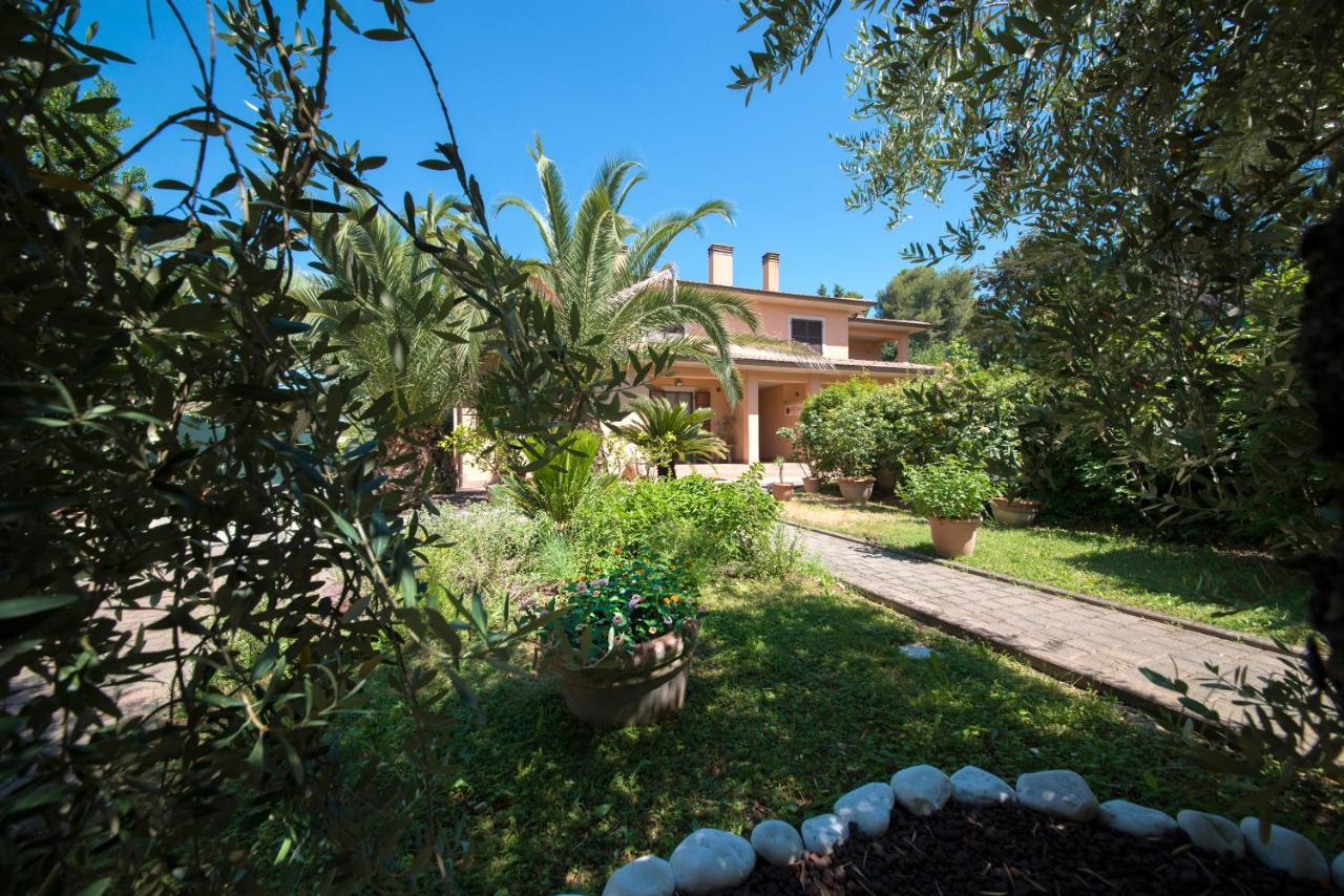 Villa Alida Casa Vacanze Foligno Ngoại thất bức ảnh