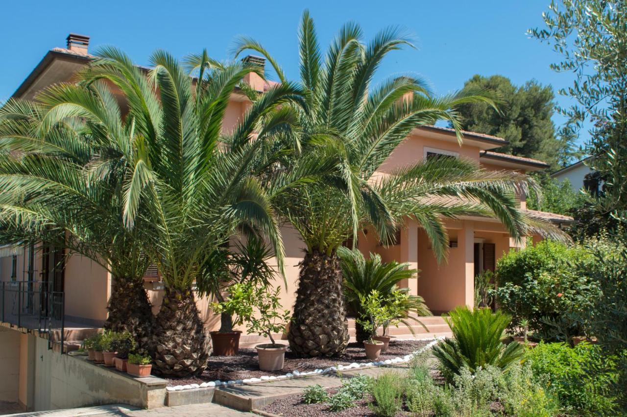 Villa Alida Casa Vacanze Foligno Ngoại thất bức ảnh